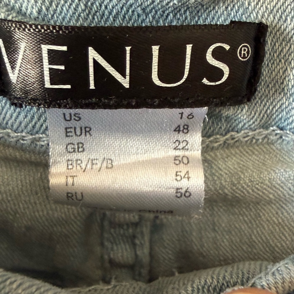 VENUS Light Wash Straight Leg Jeans with Pink & Purple Floral Accents - Picture 7 of 10